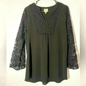 Fig and Flower Black Long sleeve Womens Size Large Blouse